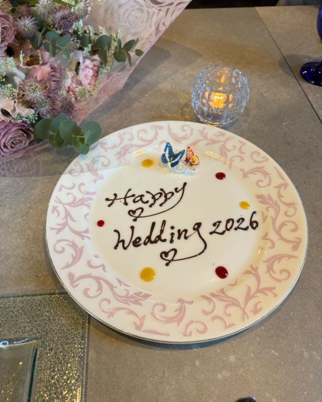 数年前、一度お見合いしていたお二人。
その時はご縁にならなかった。

そして今回――
巡り巡って、成婚へ。

人はそれぞれの人生を生きながら、
少しずつ成長していく。
だからこそ、再会した時に見える景色がある。

ご縁はタイミング。
そして、人の成長と共に動くもの。

この瞬間に立ち会える仕事、
やっぱりいい仕事だなと思う。

#成婚報告
#結婚相談所
#婚活
#大人の婚活
#本気の婚活

#ご縁はタイミング
#再会からのご縁
#再婚活
#人生のパートナー
#幸せな結婚

#群馬婚活
#高崎婚活
#前橋婚活
#ブライダルPunono